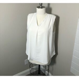 Plus Size Sleeveless Blouse
